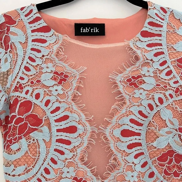 Fab’rik multicolor scalloped mini dress size small - Picture 4 of 5